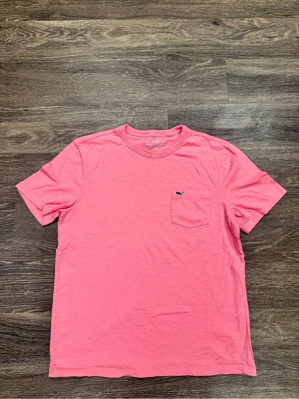 Vineyard Vines Men’s Medium Pink Whale Logo Pocket T-Shirt 100% Cotton